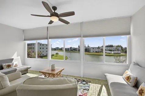 361 Wellington J West Palm Beach FL 33417