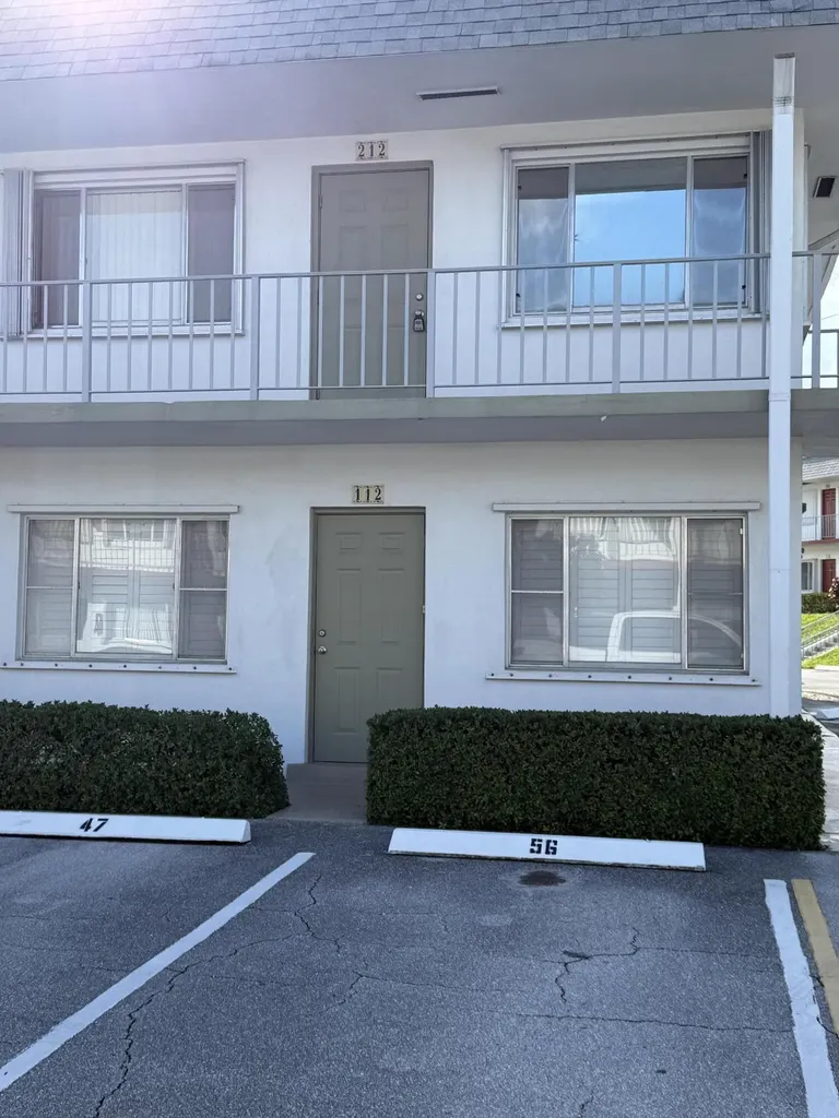 3160 Lake Osborne Drive Lake Worth Beach FL 33461
