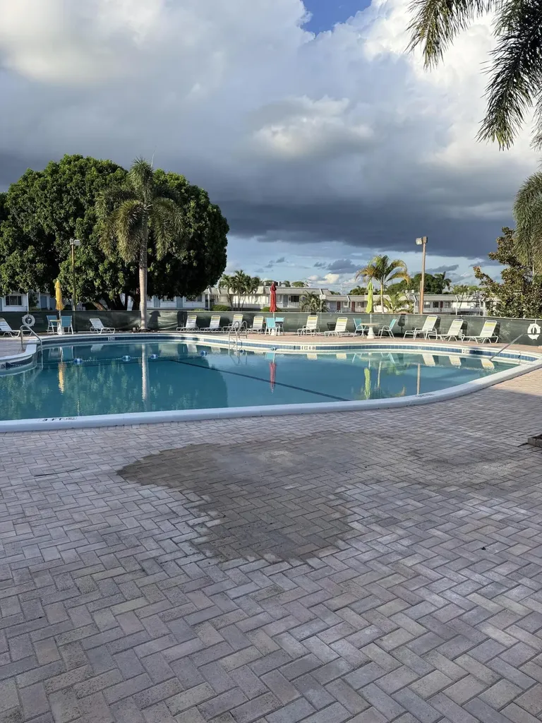 3160 Lake Osborne Drive Lake Worth Beach FL 33461