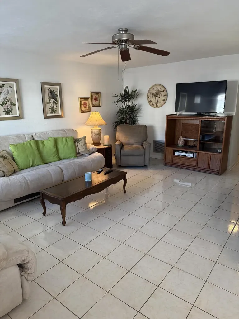 3160 Lake Osborne Drive Lake Worth Beach FL 33461