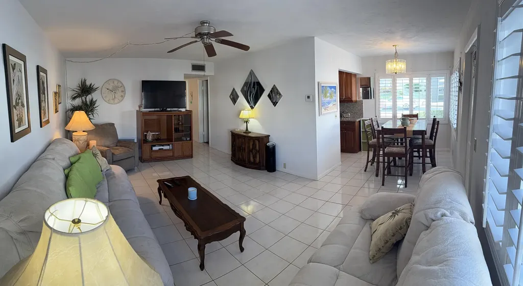 3160 Lake Osborne Drive Lake Worth Beach FL 33461