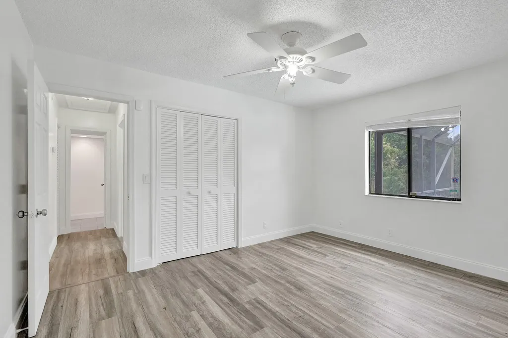 5127 E Woodstone Circle Circle E Lake Worth FL 33463