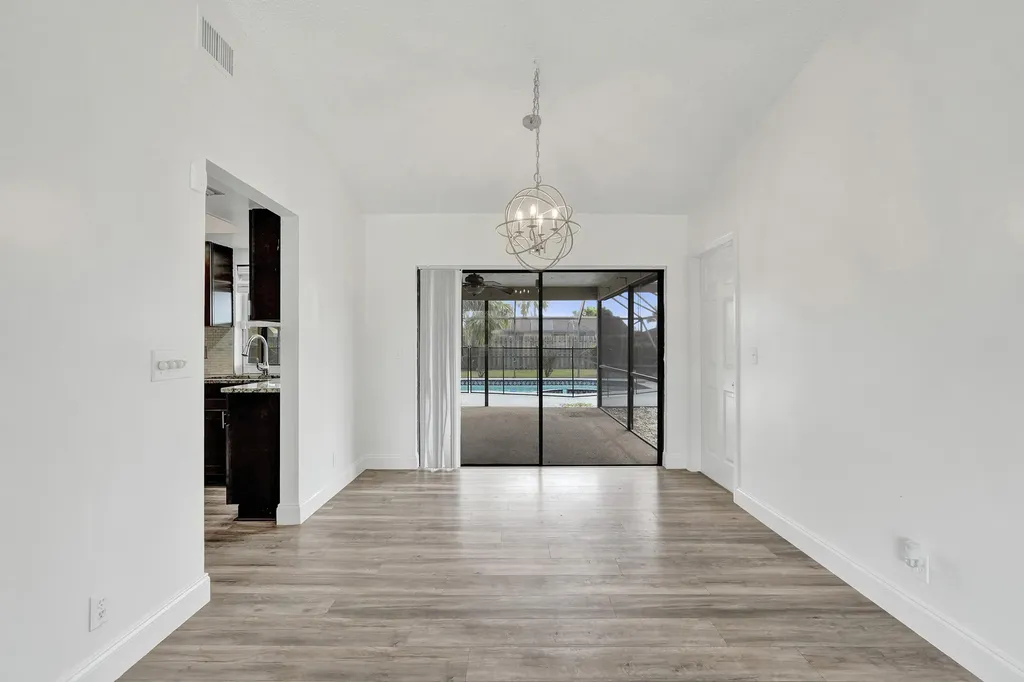 5127 E Woodstone Circle Circle E Lake Worth FL 33463