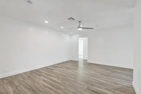 5127 E Woodstone Circle Circle E Lake Worth FL 33463