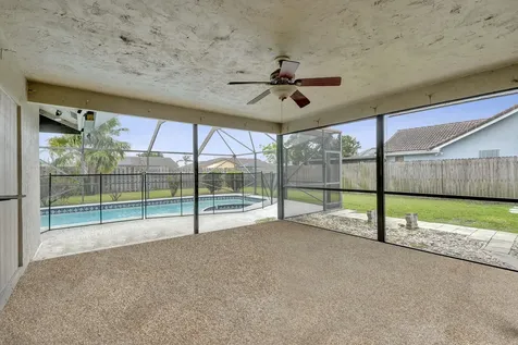 5127 E Woodstone Circle Circle E Lake Worth FL 33463