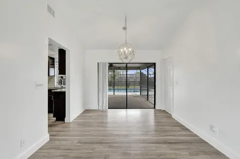 5127 E Woodstone Circle Circle E Lake Worth FL 33463