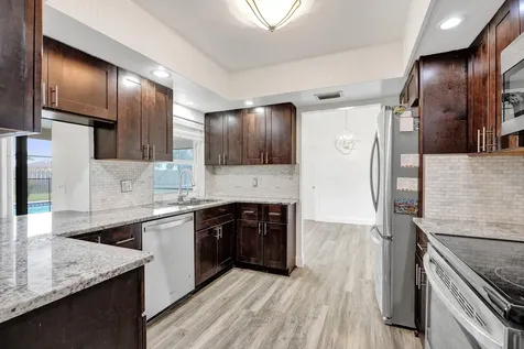 5127 E Woodstone Circle Circle E Lake Worth FL 33463