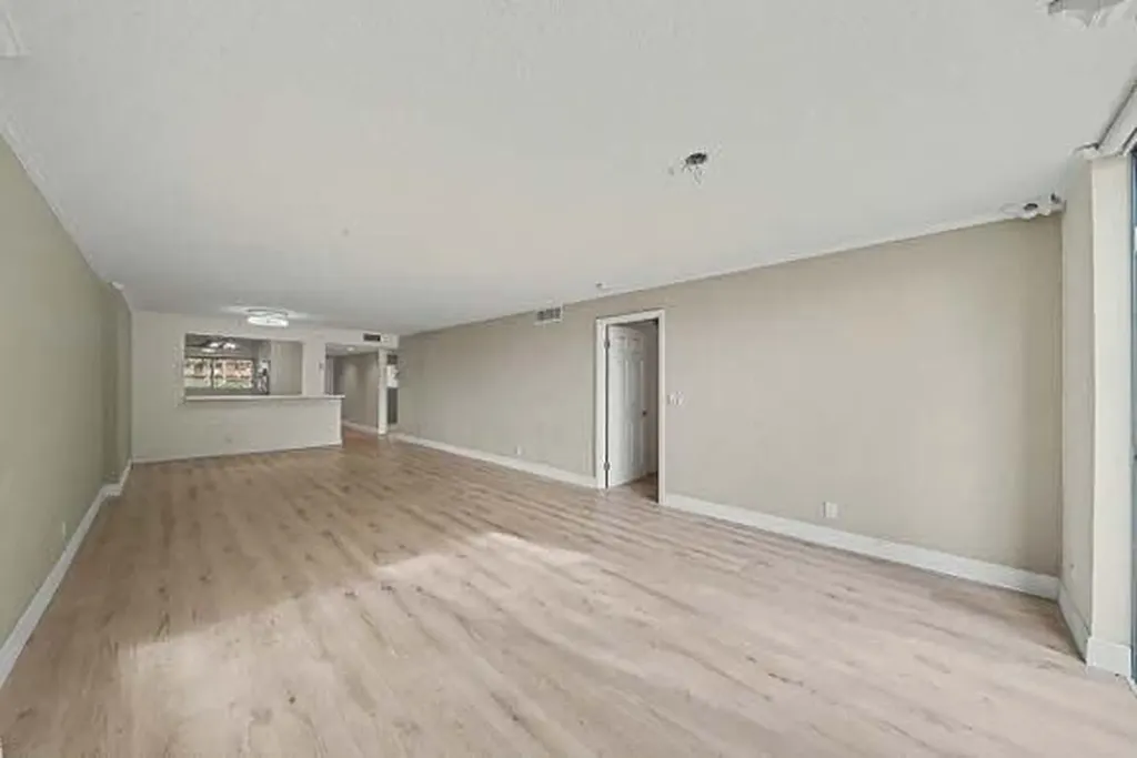 15075 Witney Road Delray Beach FL 33484