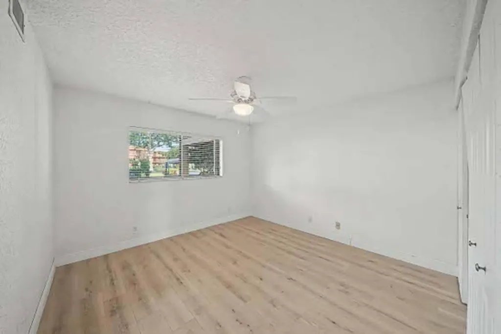15075 Witney Road Delray Beach FL 33484