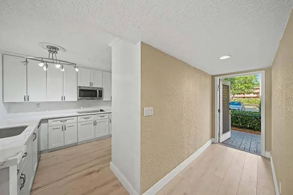 15075 Witney Road Delray Beach FL 33484