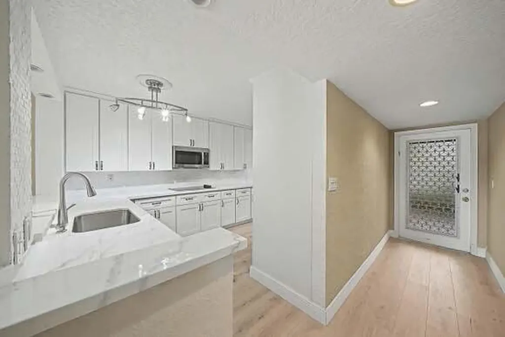 15075 Witney Road Delray Beach FL 33484