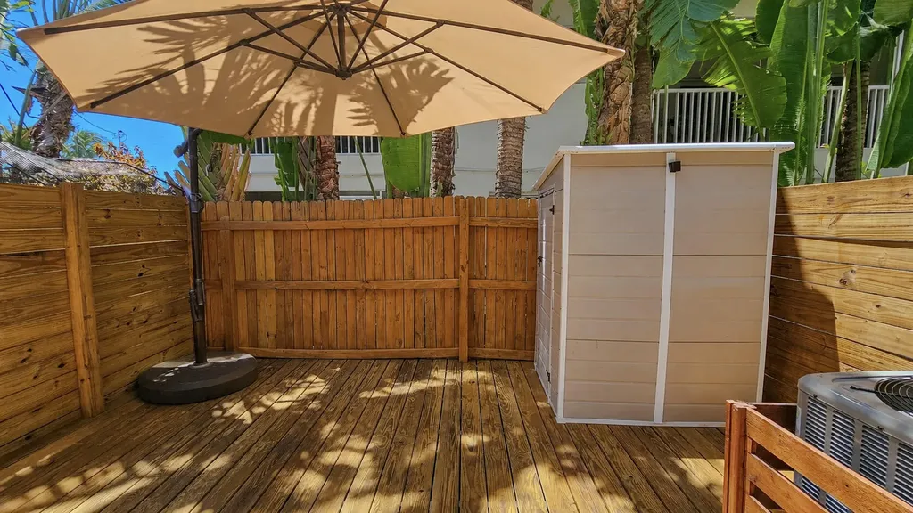 1917 NE 3rd Street Deerfield Beach FL 33441