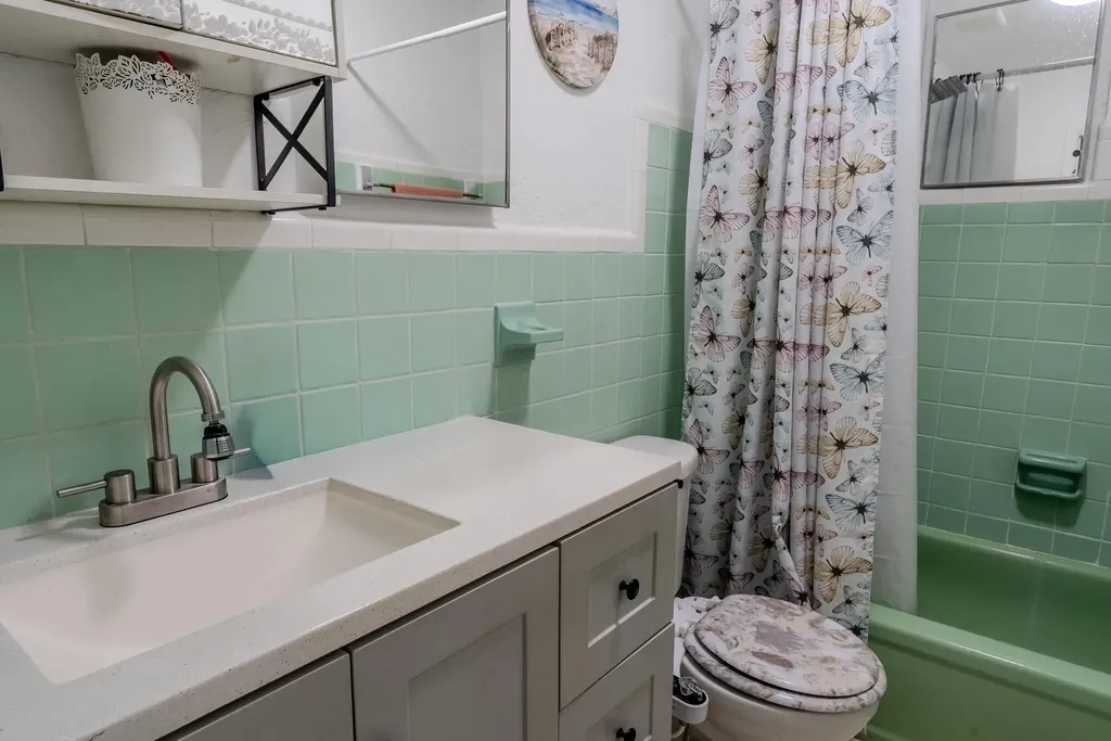 1432 SW 26th Avenue Fort Lauderdale FL 33312