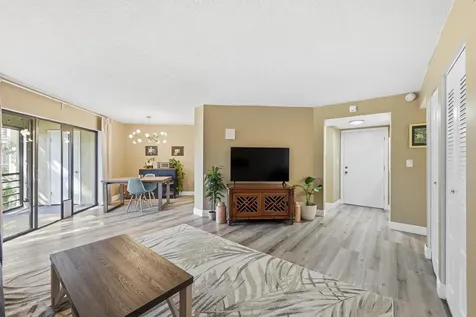 6755 W Broward Boulevard Plantation FL 33317