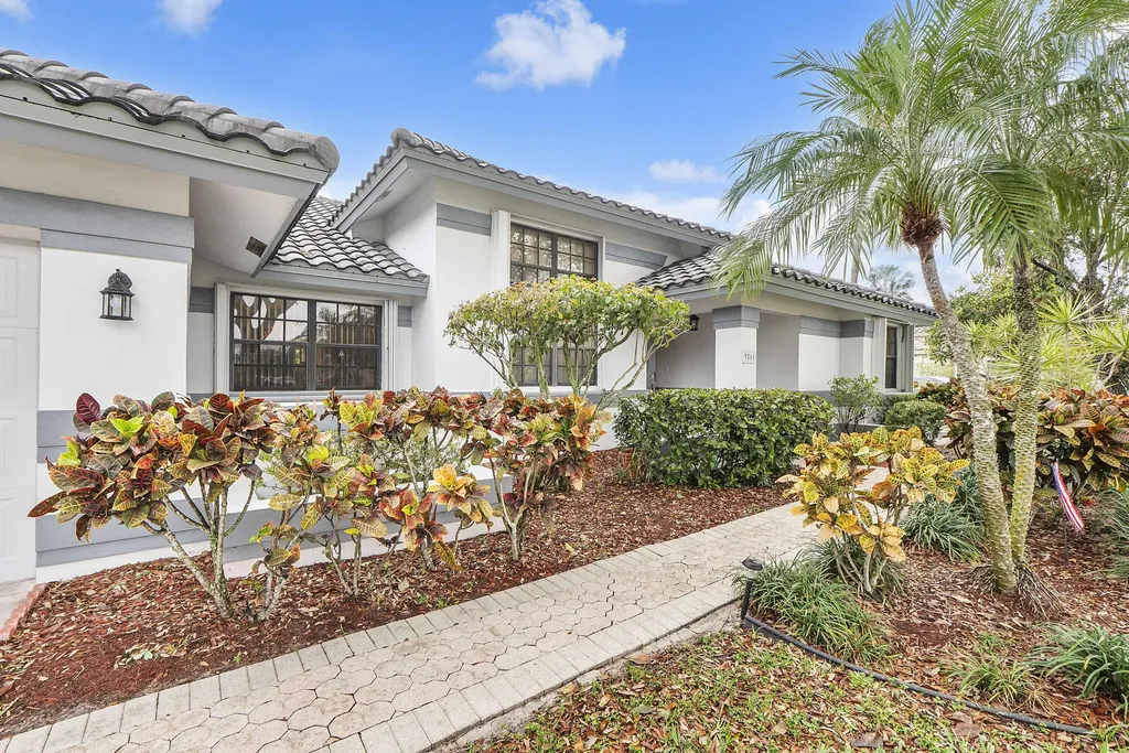 9561 N Orchard Circle Davie FL 33328