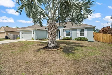 2141 SW Leafy Road Port St Lucie FL 34953