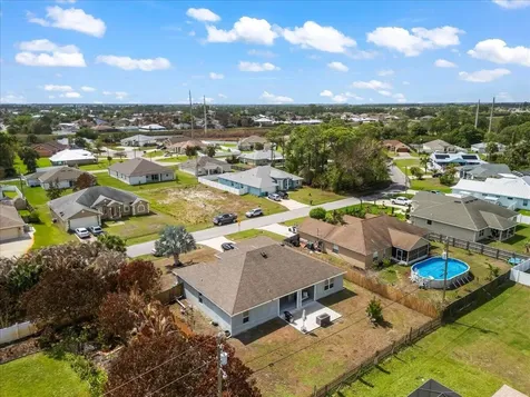 2141 SW Leafy Road Port St Lucie FL 34953