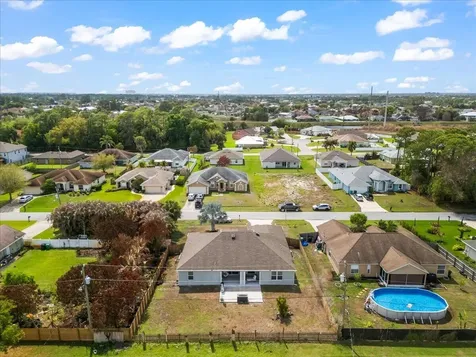 2141 SW Leafy Road Port St Lucie FL 34953