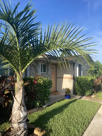 2847 Ashley Drive W West Palm Beach FL 33415