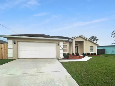 5864 NW Hann Drive Port St Lucie FL 34986