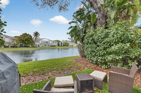 9105 S Boca Gardens Circle S Boca Raton FL 33496