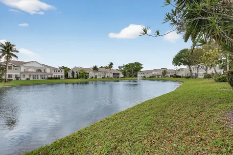 9105 S Boca Gardens Circle S Boca Raton FL 33496