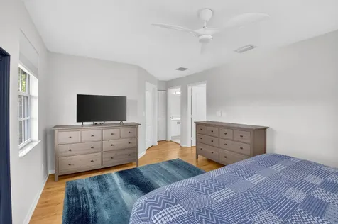 9105 S Boca Gardens Circle S Boca Raton FL 33496