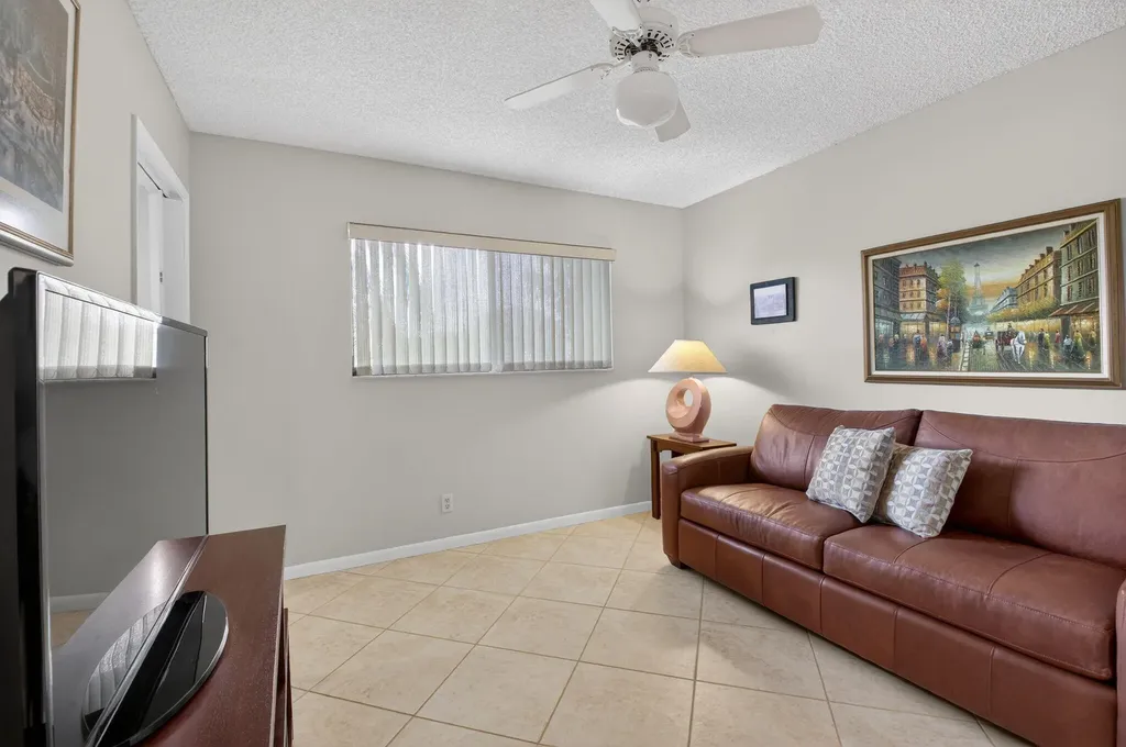 14476 Amberly Lane Delray Beach FL 33446