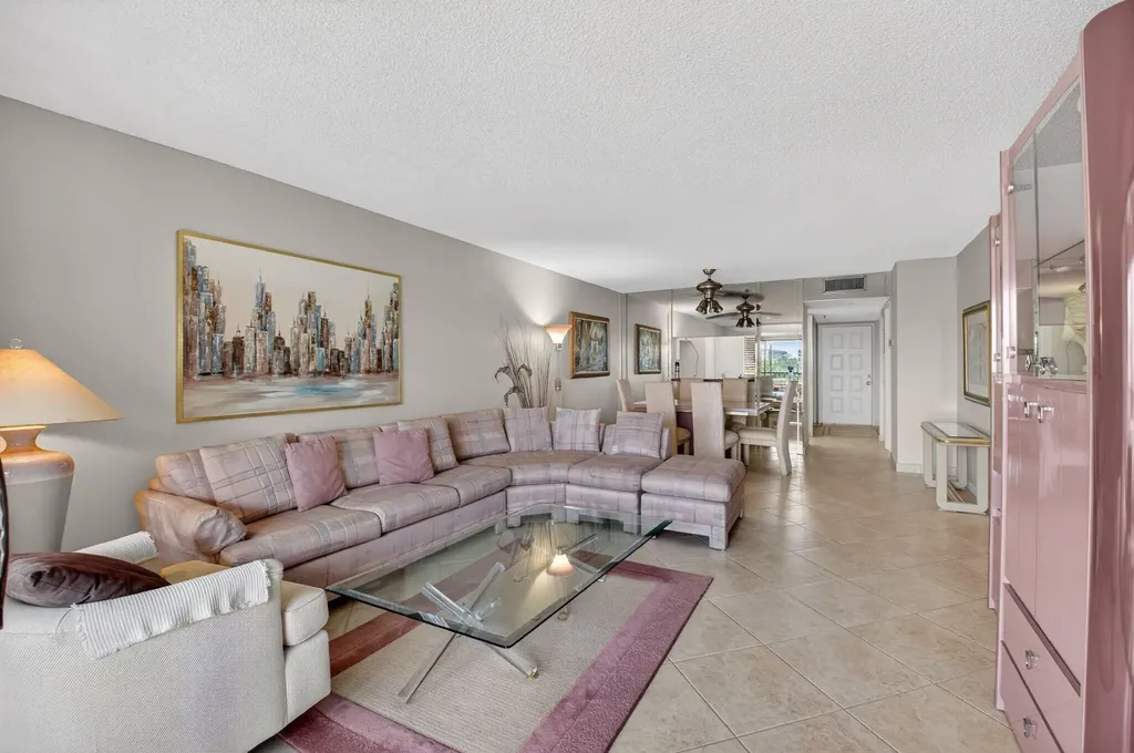 14476 Amberly Lane Delray Beach FL 33446