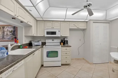 14476 Amberly Lane Delray Beach FL 33446