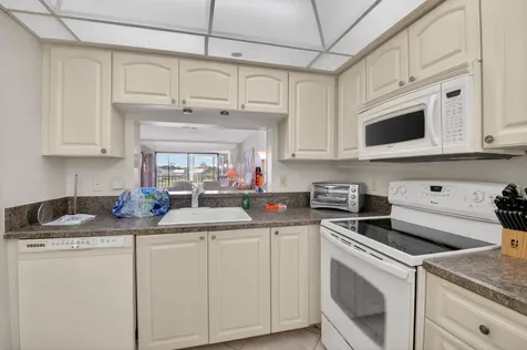 14476 Amberly Lane Delray Beach FL 33446