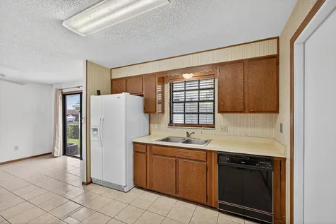 1332 W 33rd Street Riviera Beach FL 33404