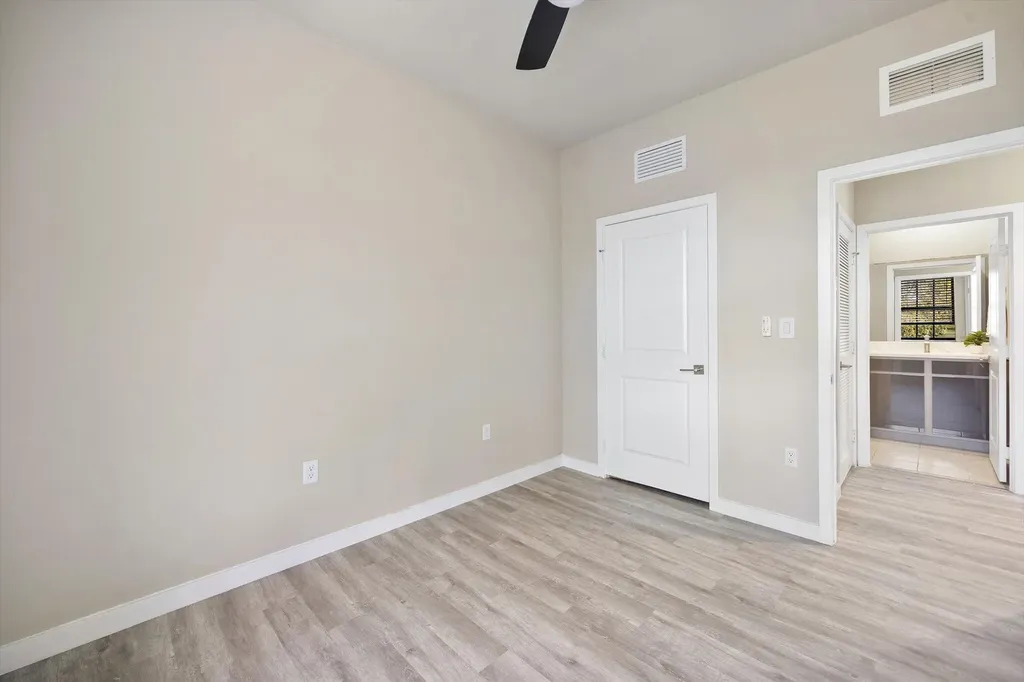 751 SW 11th Street Florida City FL 33034