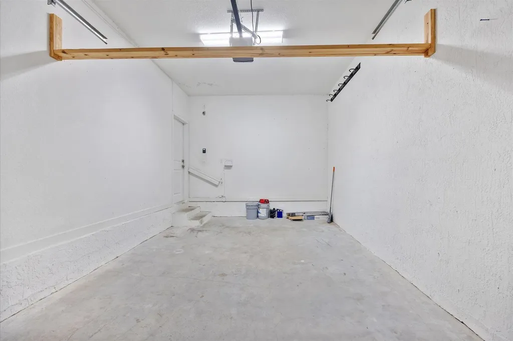 751 SW 11th Street Florida City FL 33034