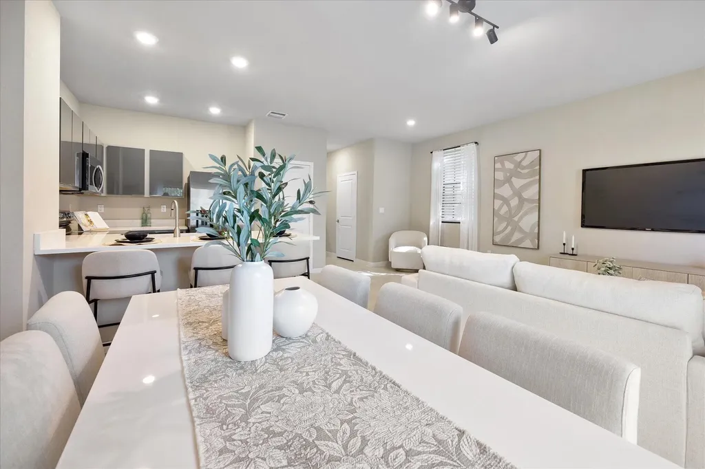 751 SW 11th Street Florida City FL 33034