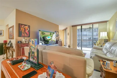 7300 Radice Court Lauderhill FL 33319