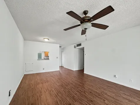5171 W Oakland Park Boulevard Lauderdale Lakes FL 33313