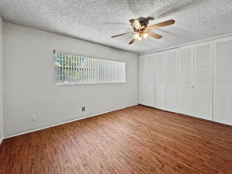 5171 W Oakland Park Boulevard Lauderdale Lakes FL 33313