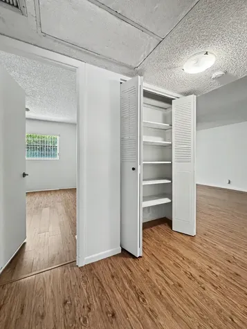 5171 W Oakland Park Boulevard Lauderdale Lakes FL 33313