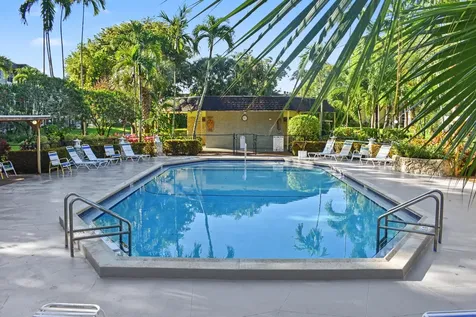5171 W Oakland Park Boulevard Lauderdale Lakes FL 33313