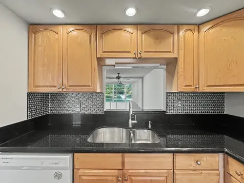 5171 W Oakland Park Boulevard Lauderdale Lakes FL 33313