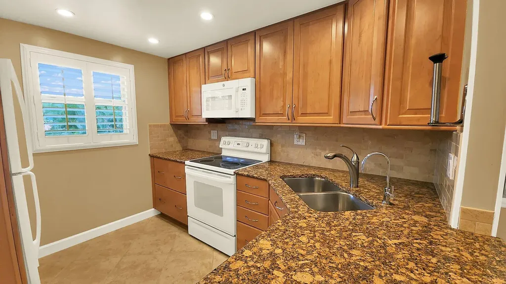 1541 S Ocean Boulevard Pompano Beach FL 33062