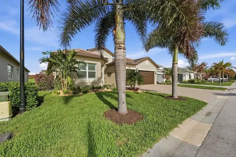 11968 SW Whitewater Falls Court Port St Lucie FL 34987