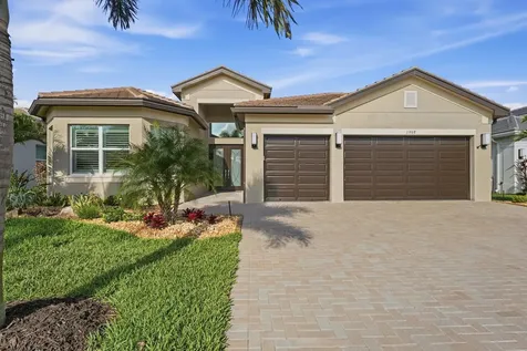 11968 SW Whitewater Falls Court Port St Lucie FL 34987