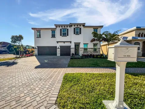 9299 Pearch Lane Boynton Beach FL 33437