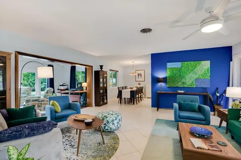 1568 NE 39th Street Oakland Park FL 33334