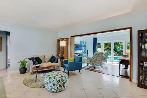 1568 NE 39th Street Oakland Park FL 33334