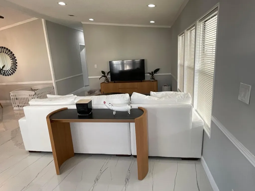 920 Sun Acres Lane Boynton Beach FL 33436