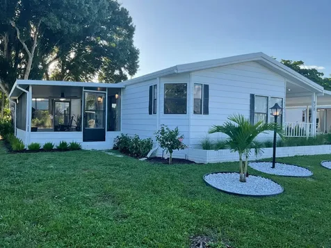920 Sun Acres Lane Boynton Beach FL 33436