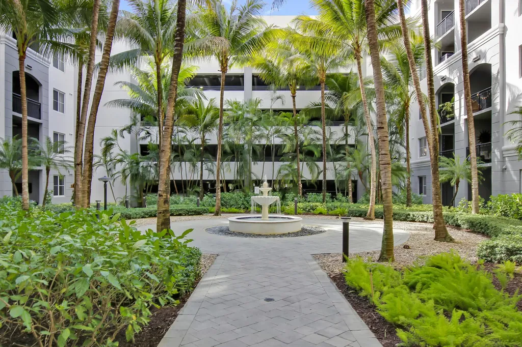 1660 Renaissance Commons Boulevard Boynton Beach FL 33426